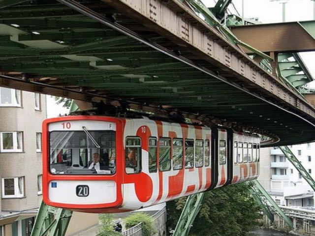 ģ�ⵥ���г�2013����-��վ